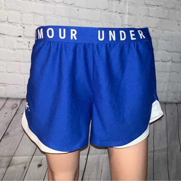 Under Armour Pants - Under Armour Loose Dark Blue & White Athletic shorts size L